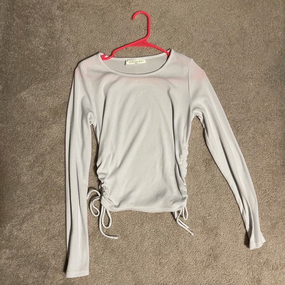 American Threads Top - Picture 2 of 3